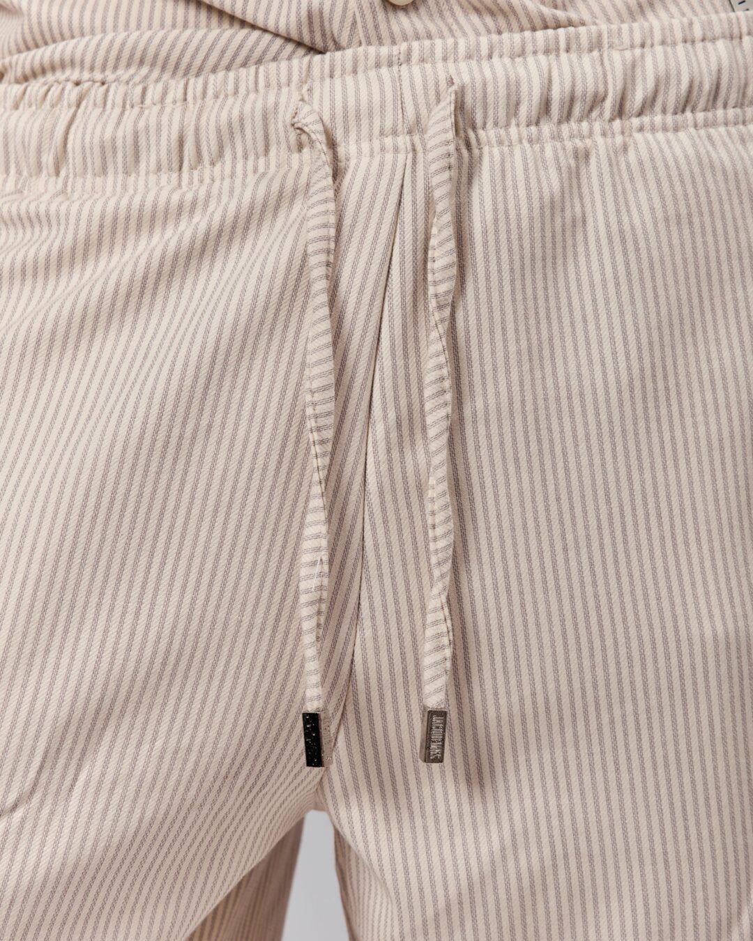 Летний костюм Jacquemus