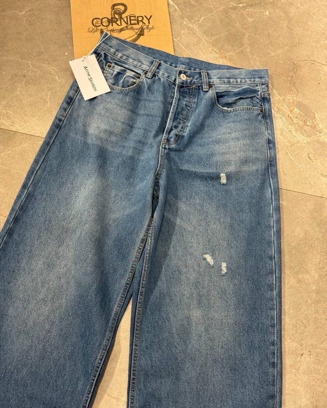Джинсы Acne Studios