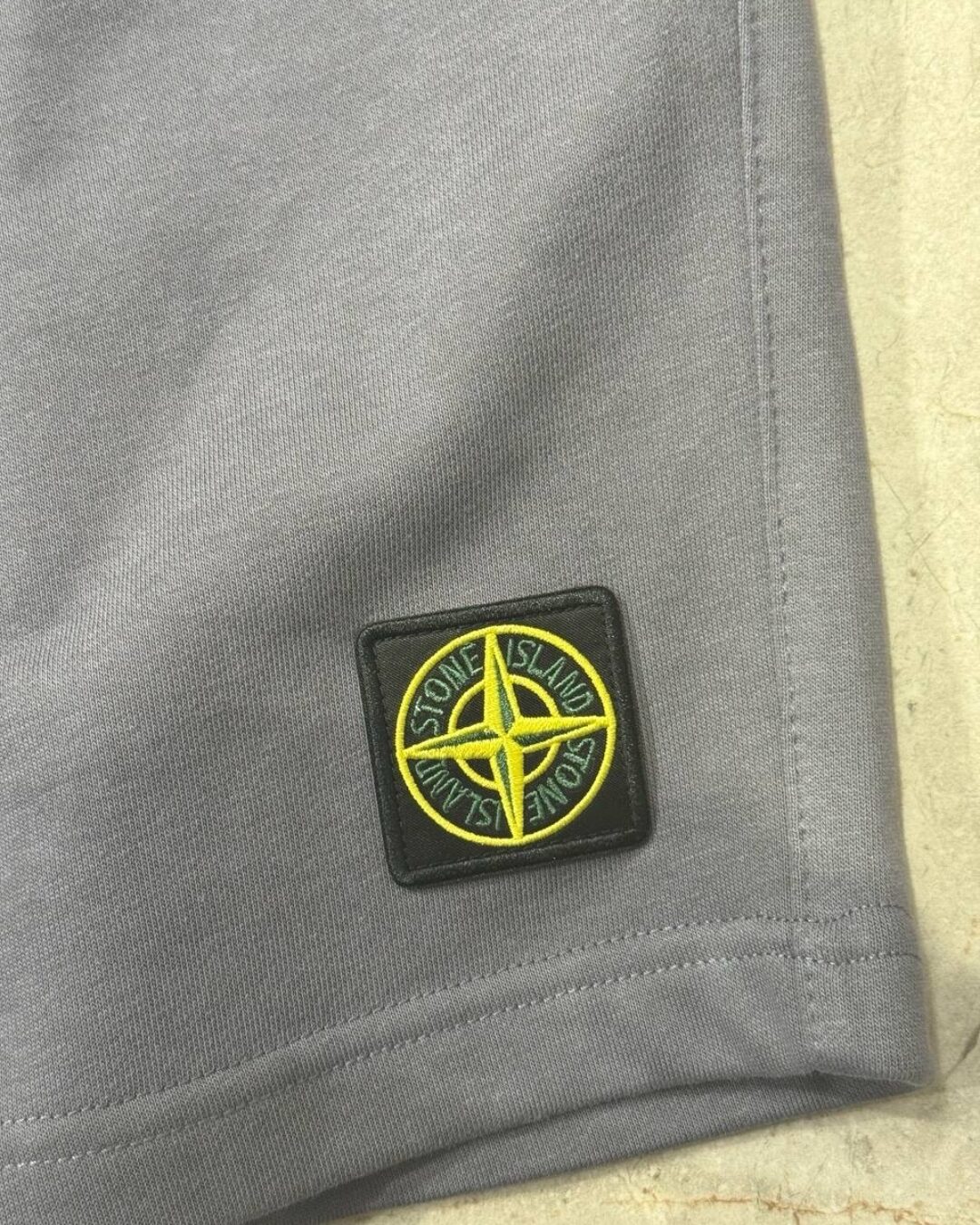 Шорты Stone Island