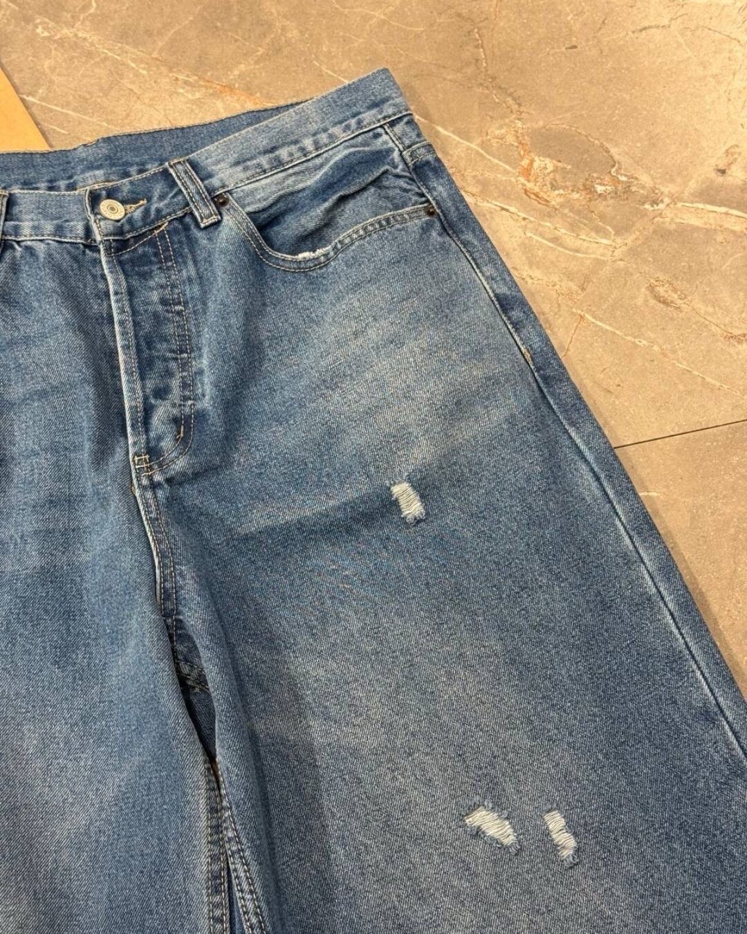 Джинсы Acne Studios