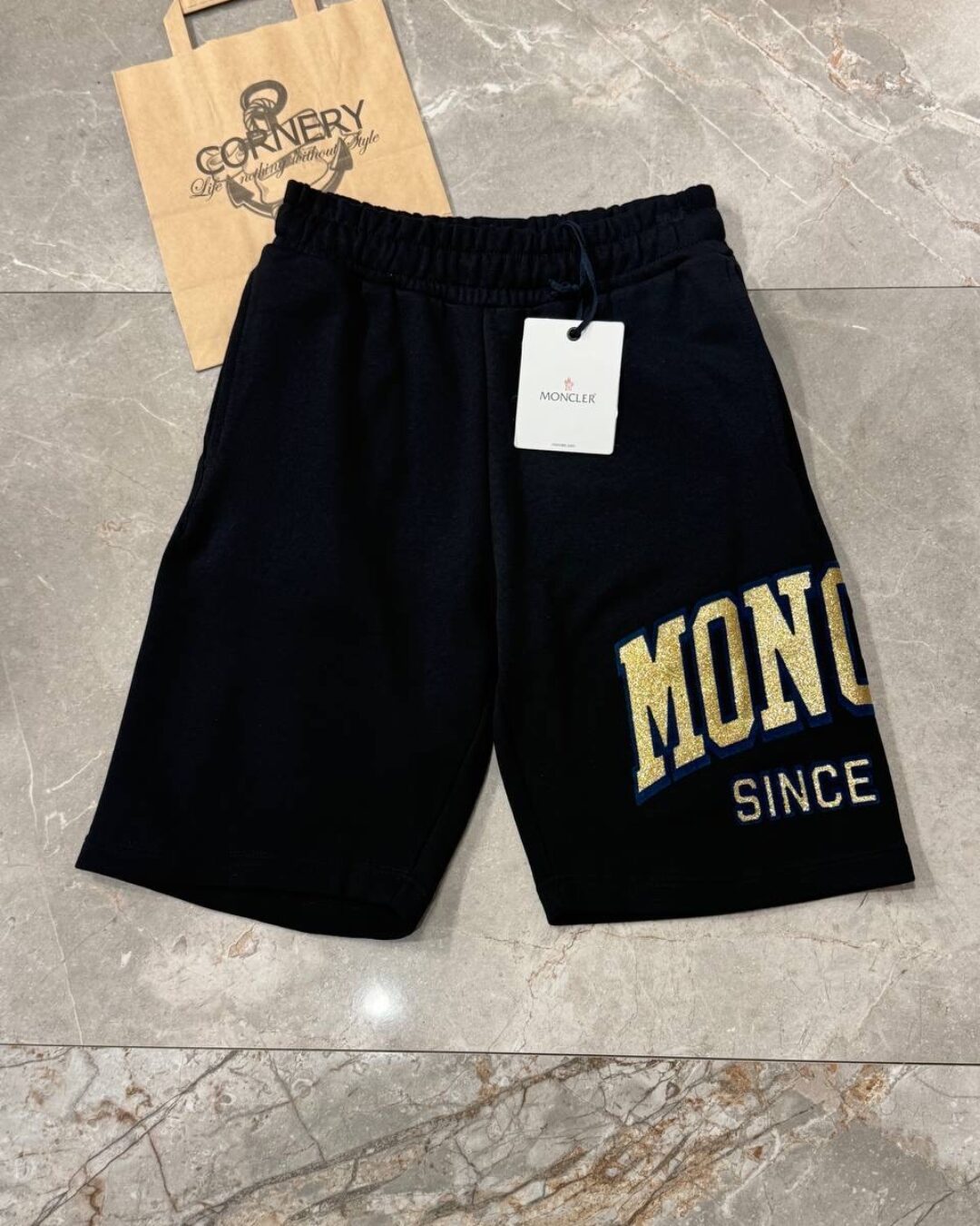 Шорты Moncler