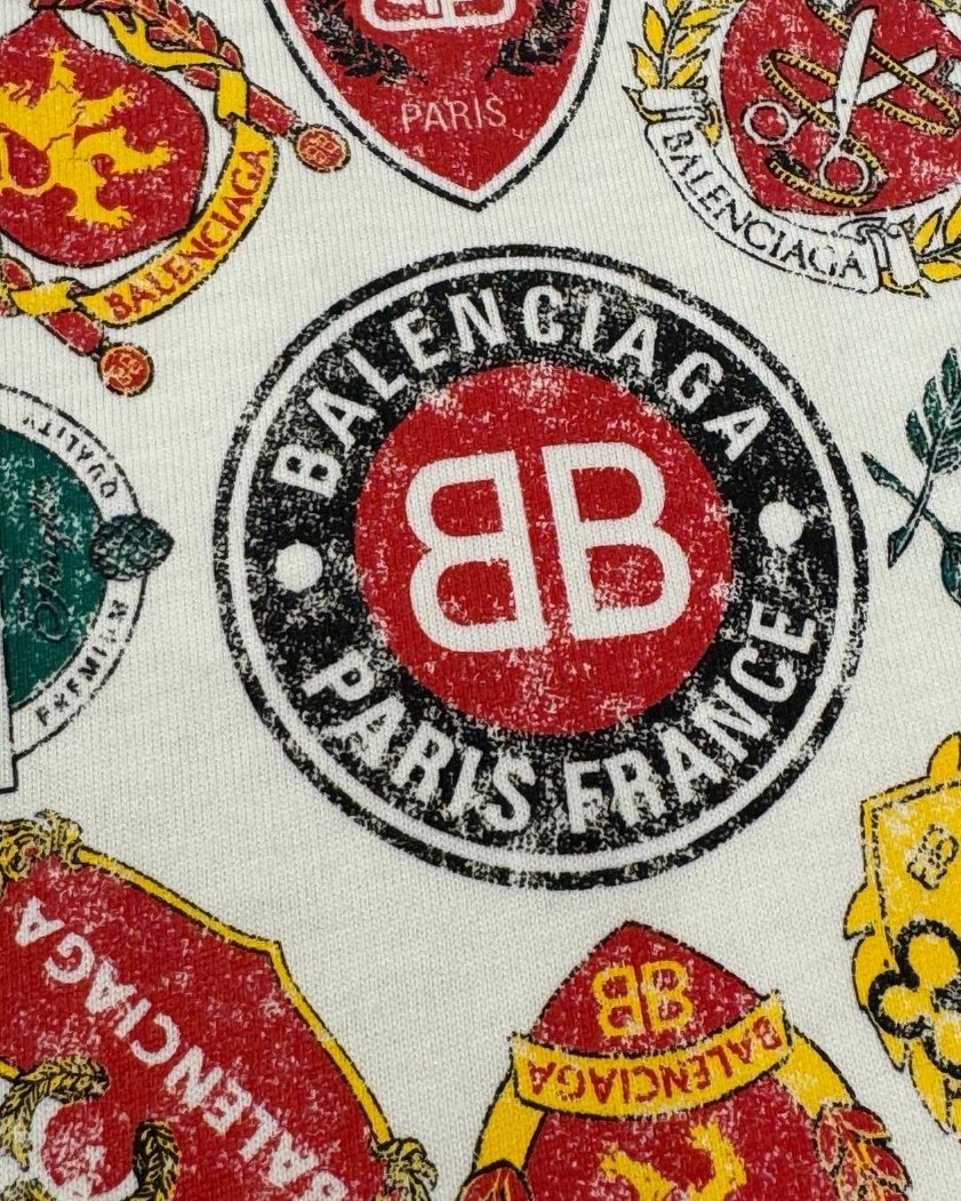 Футболка Balenciaga