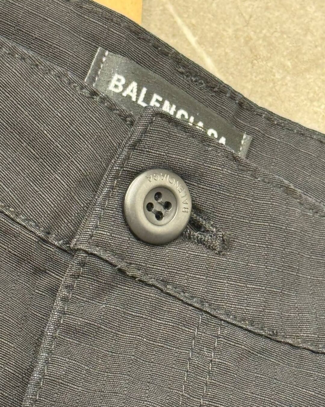 Штаны Balenciaga