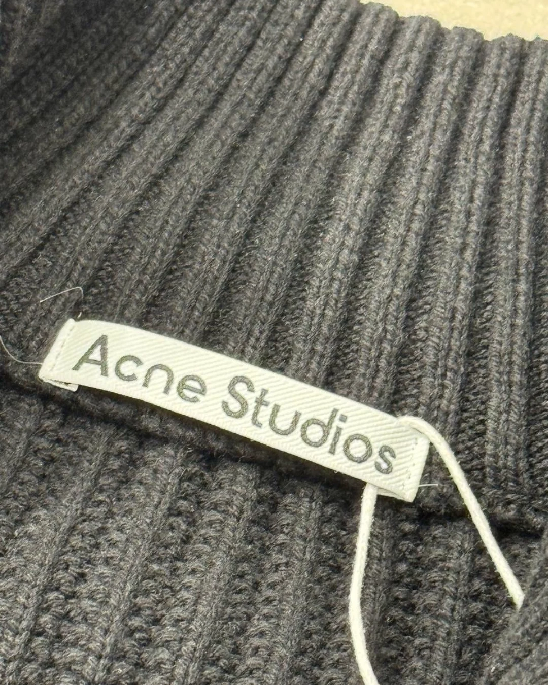 Кофта Acne Studios — фото 8
