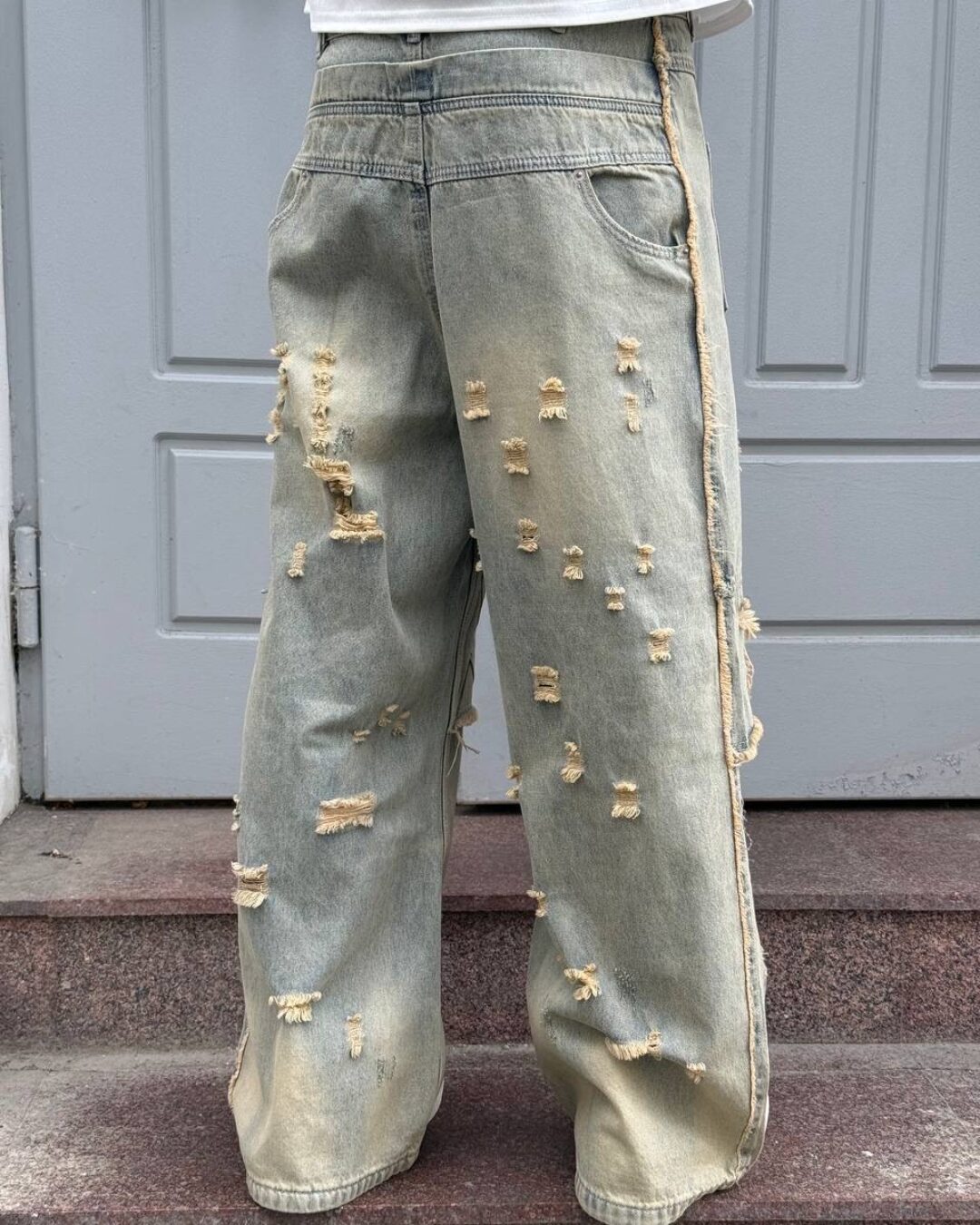 Джинсы Balenciaga