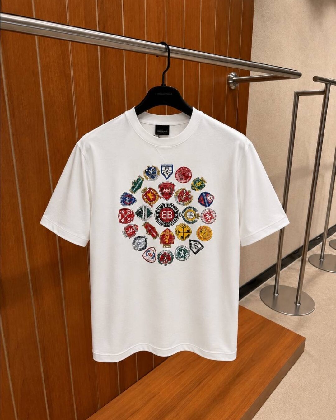 Футболка Balenciaga