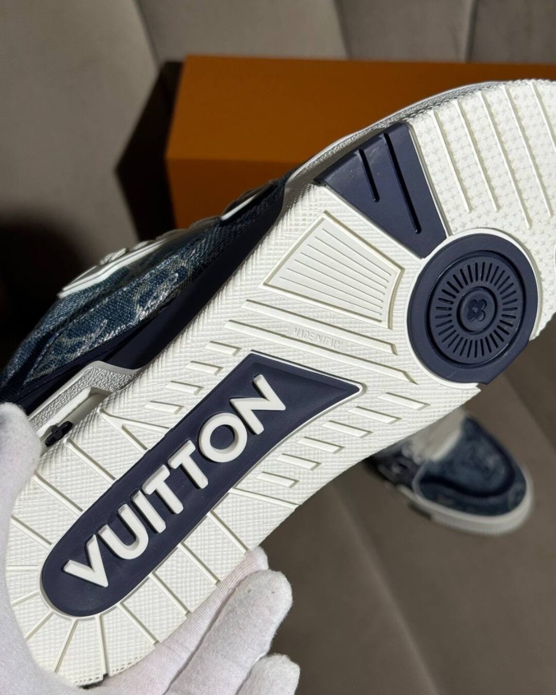 Кроссовки Louis Vuitton Trainer