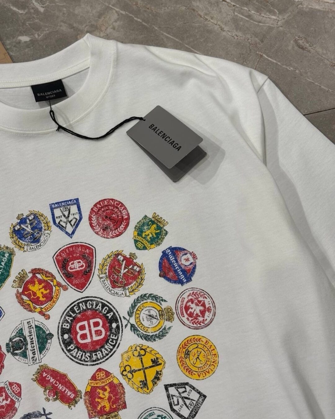 Футболка Balenciaga