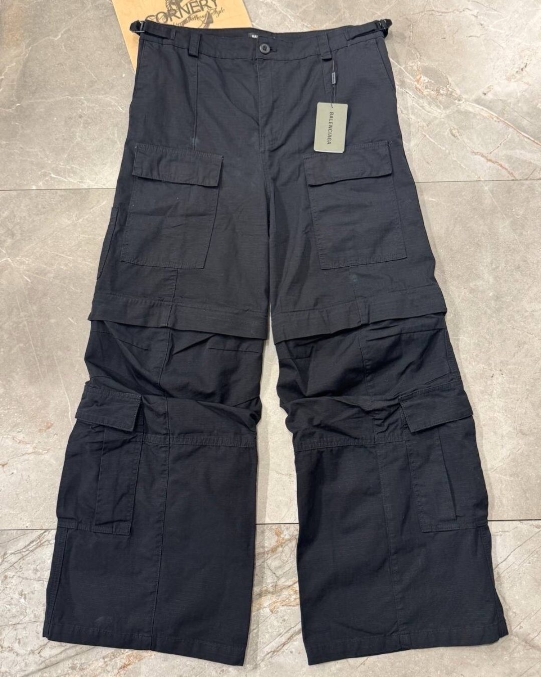 Штаны Balenciaga