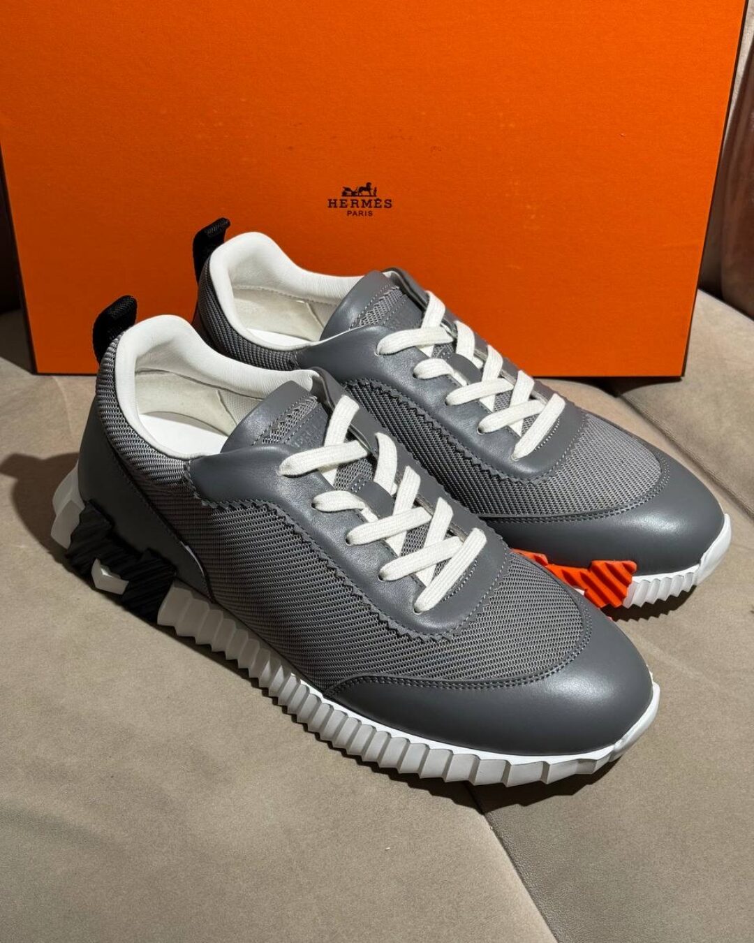 Кроссовки Hermes