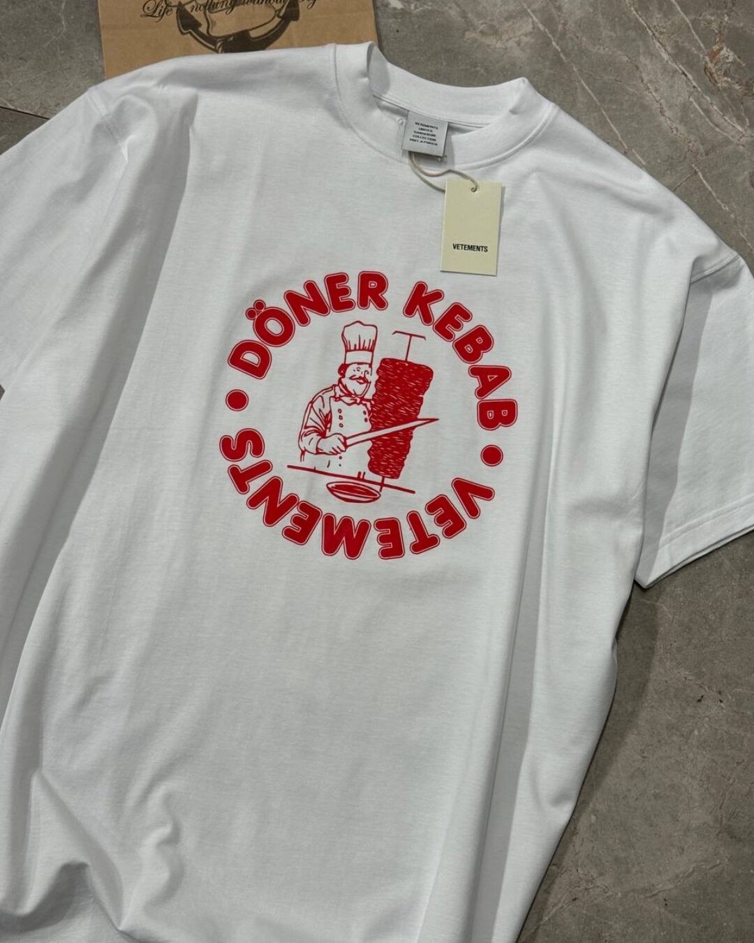 Футболка Vetements Doner