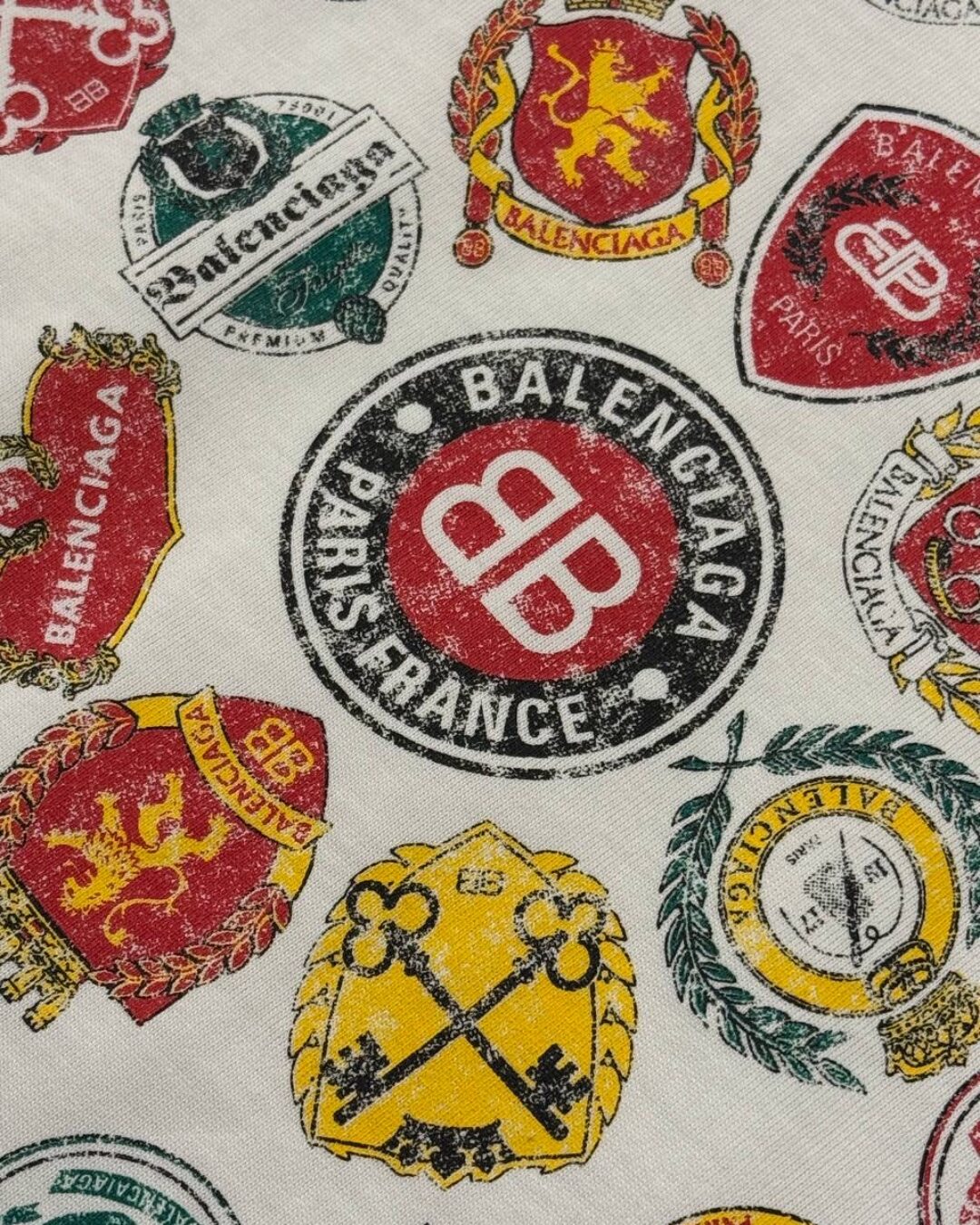 Футболка Balenciaga