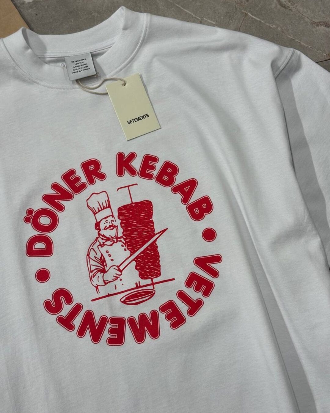 Футболка Vetements Doner