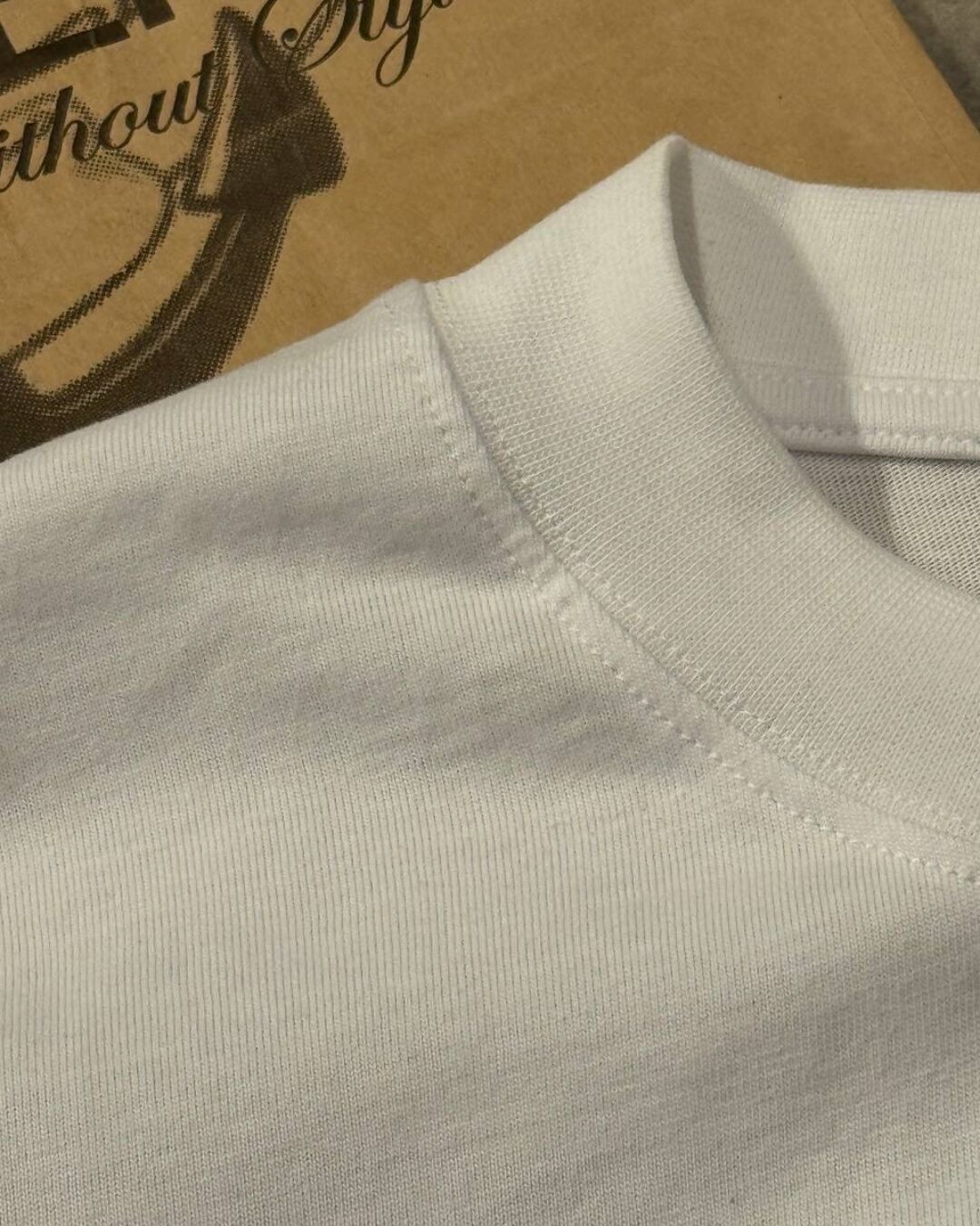 Футболка Vetements Explorer