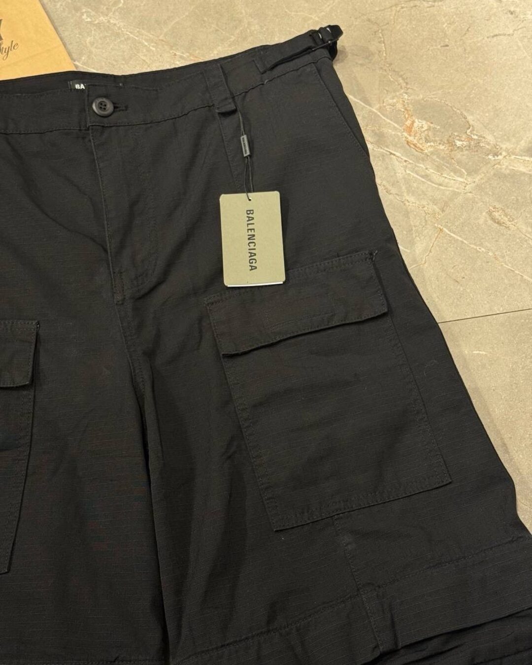 Штаны Balenciaga