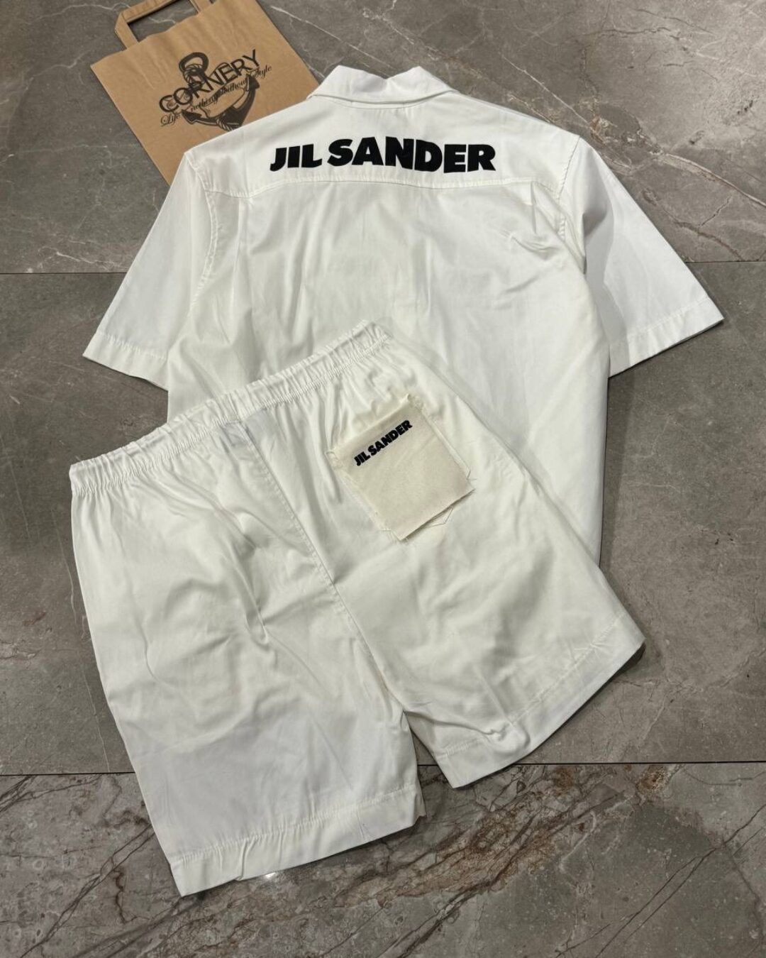 Летний костюм Jacquemus