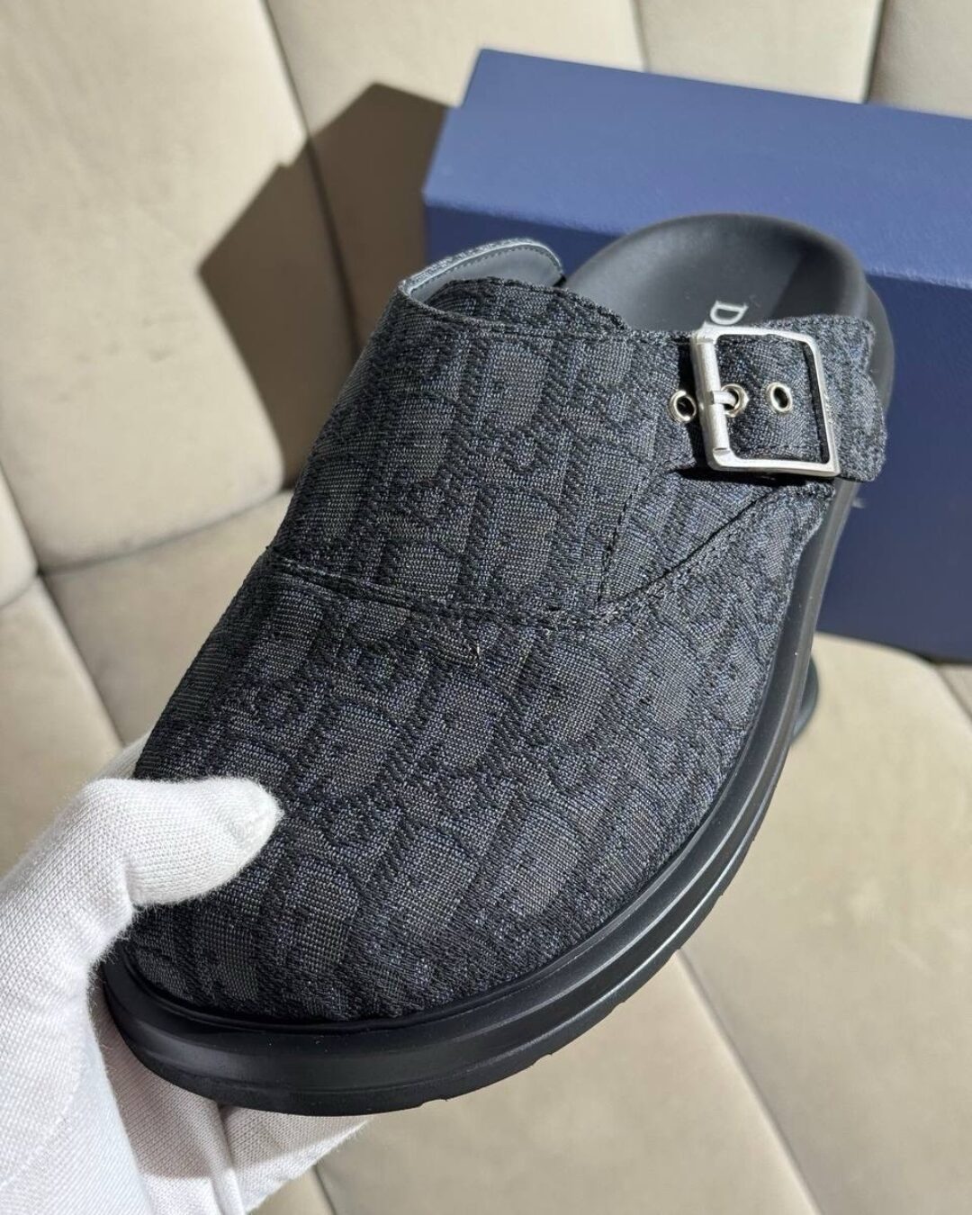 Сабо Dior