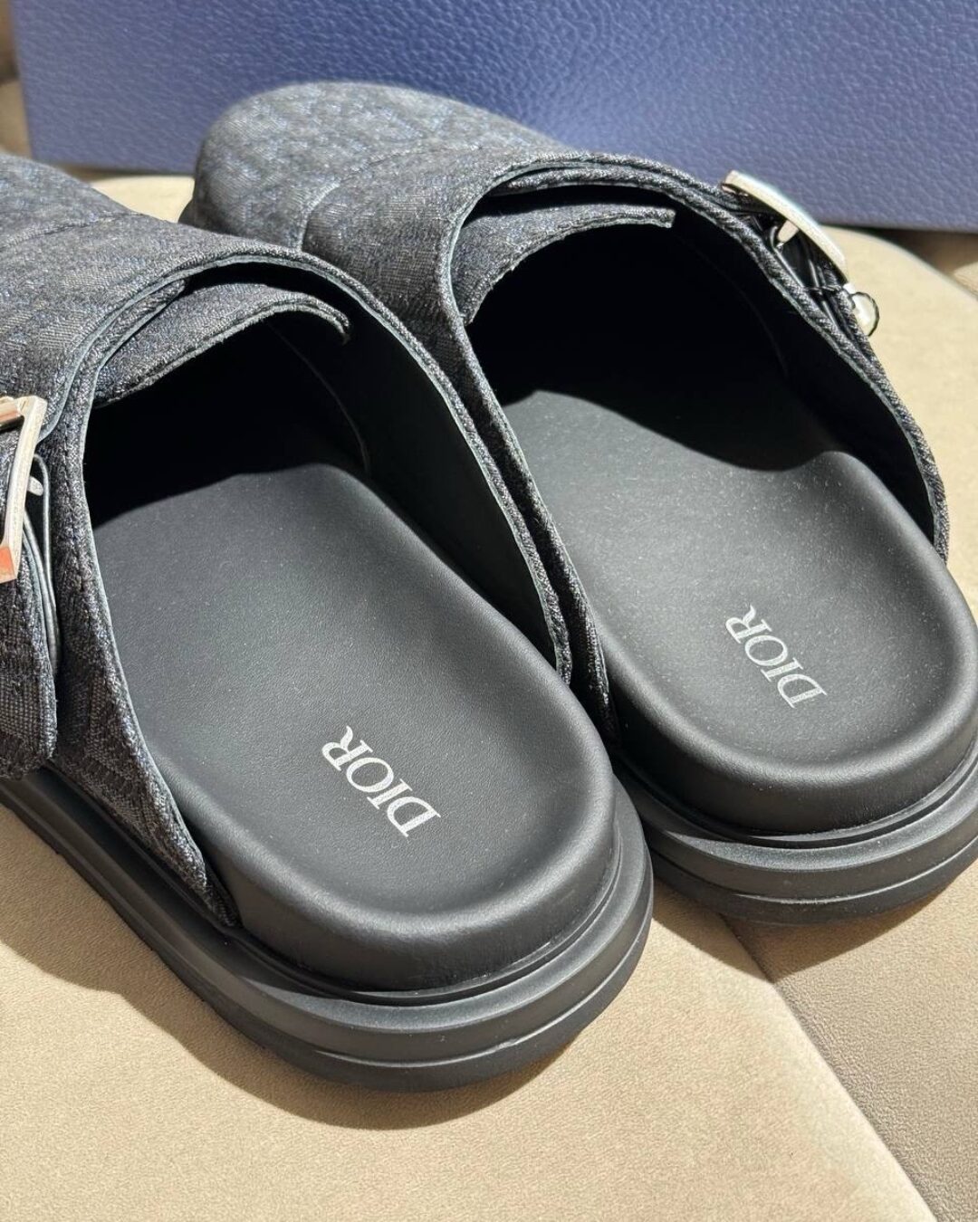 Сабо Dior