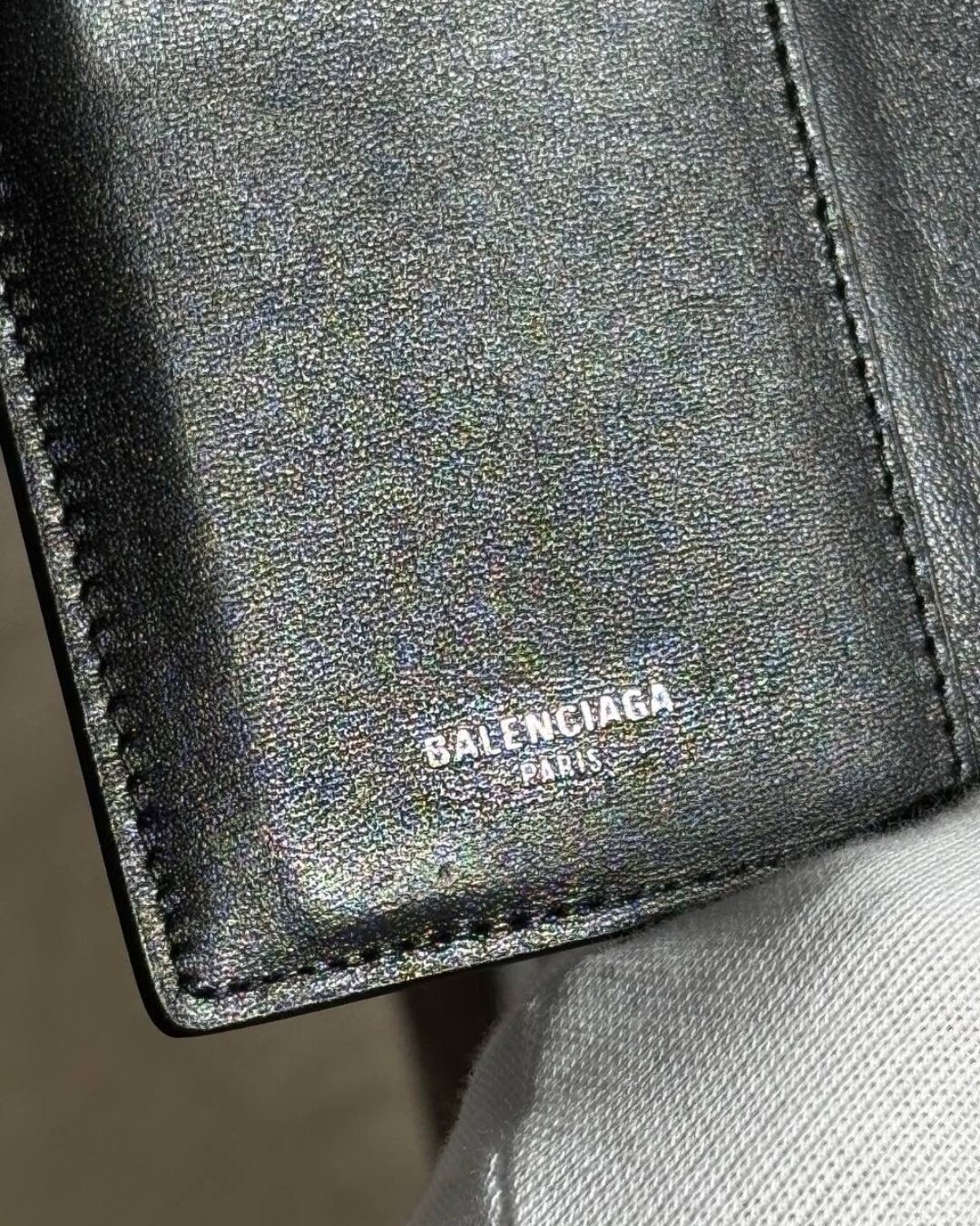 Обложка для паспорта Balenciaga