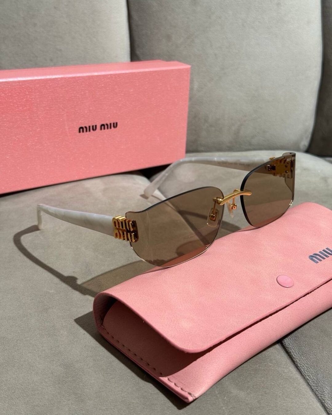 Очки Miu Miu