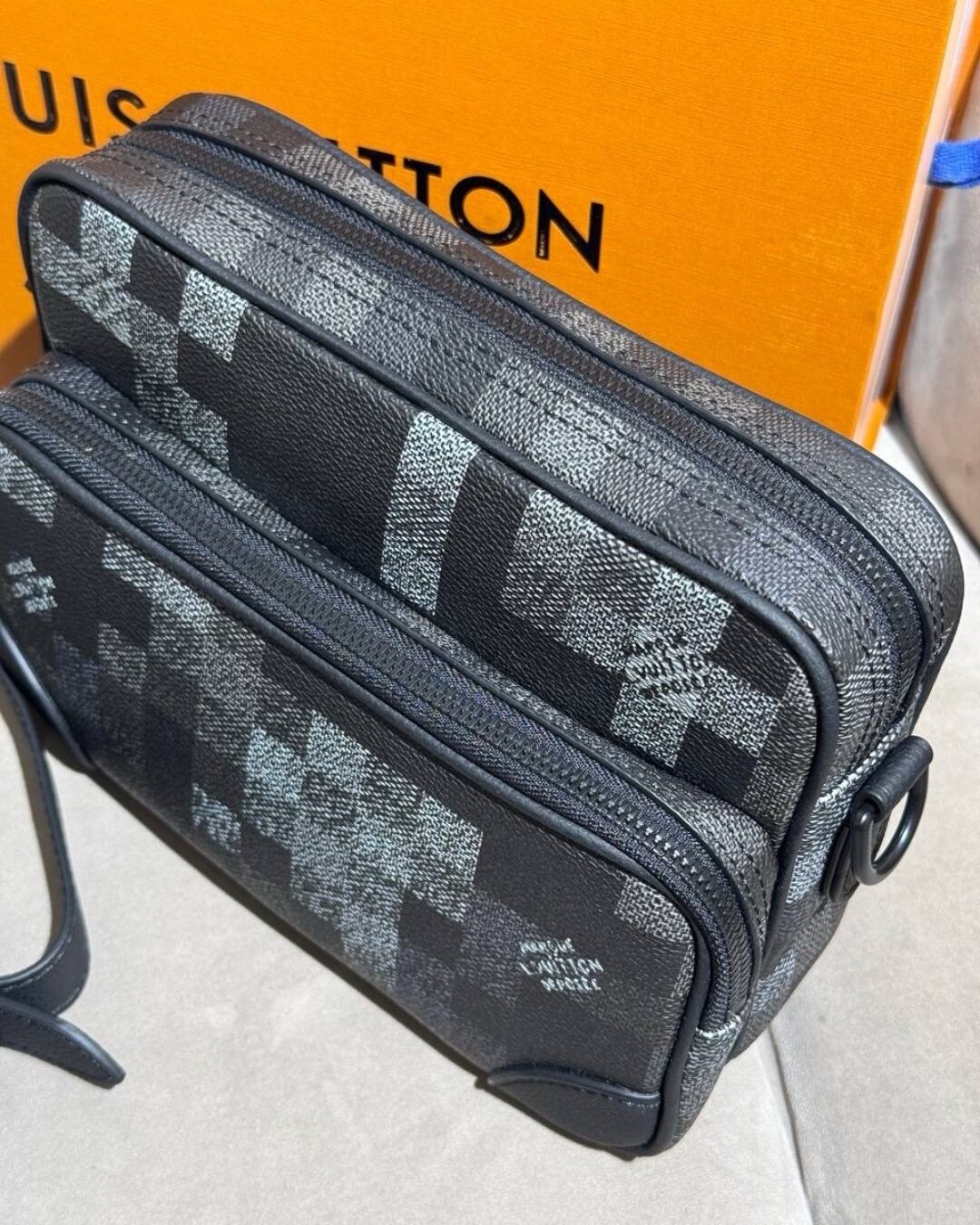Сумка Louis Vuitton