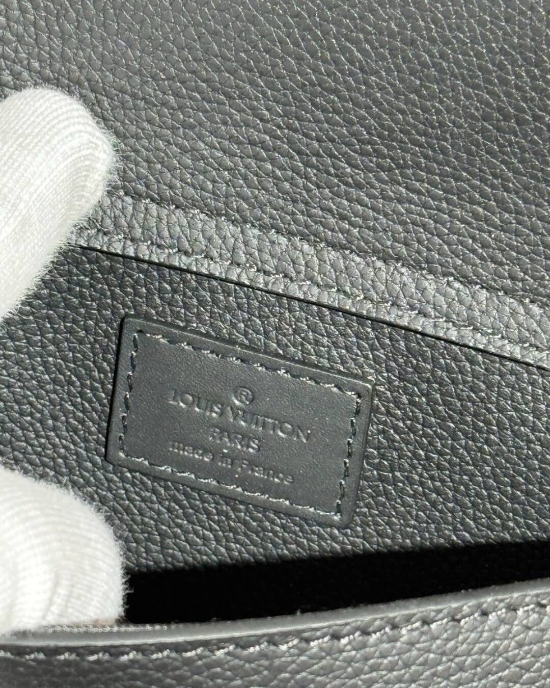 Сумка Louis Vuitton Aerogram Takeoff