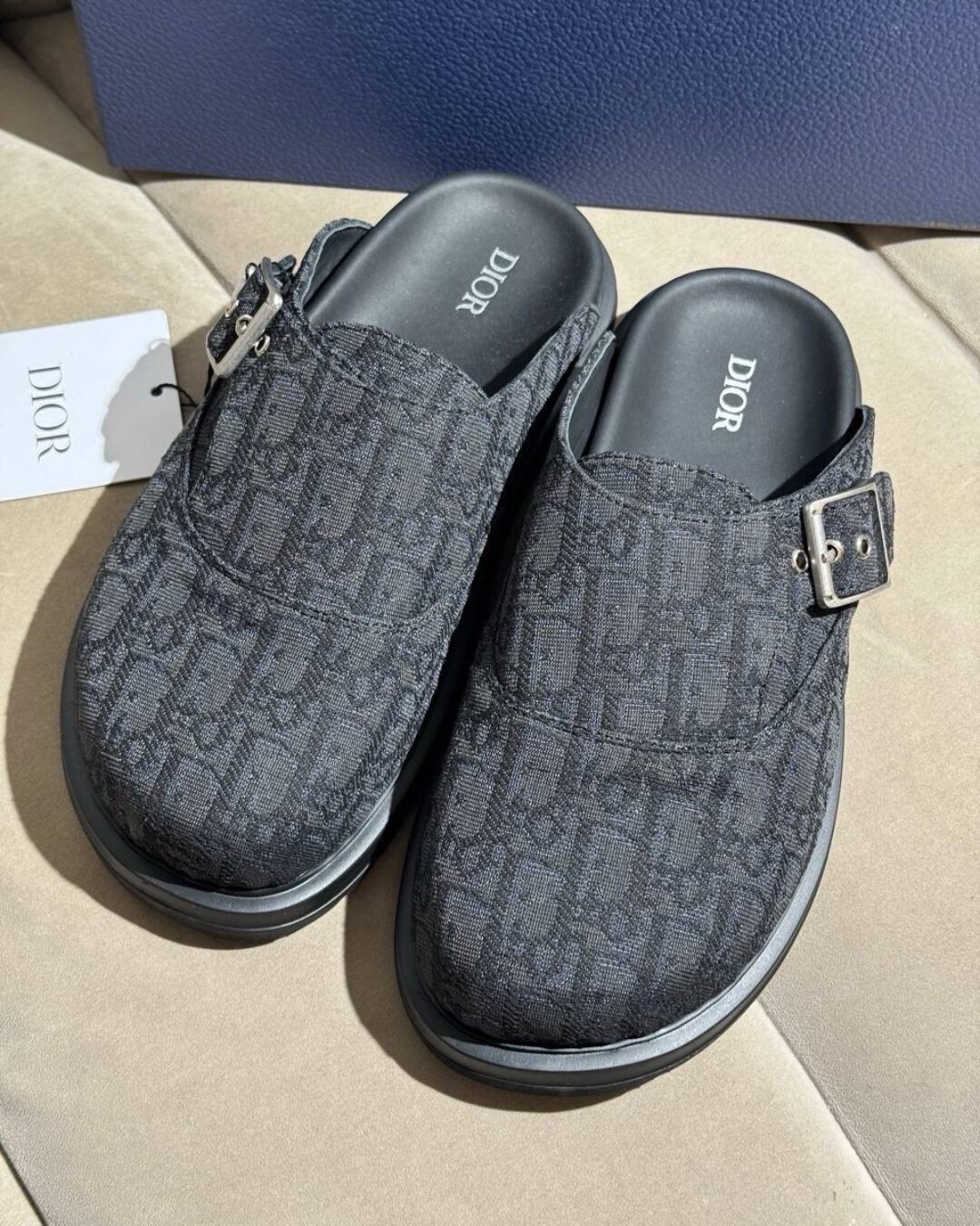 Сабо Dior