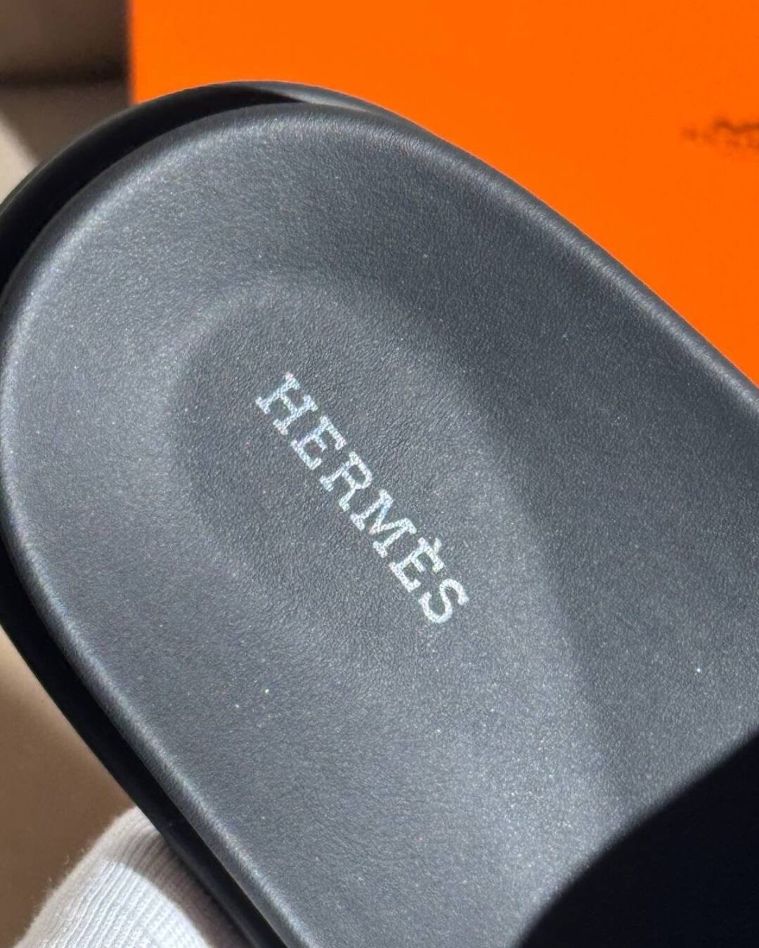 Тапки Hermes
