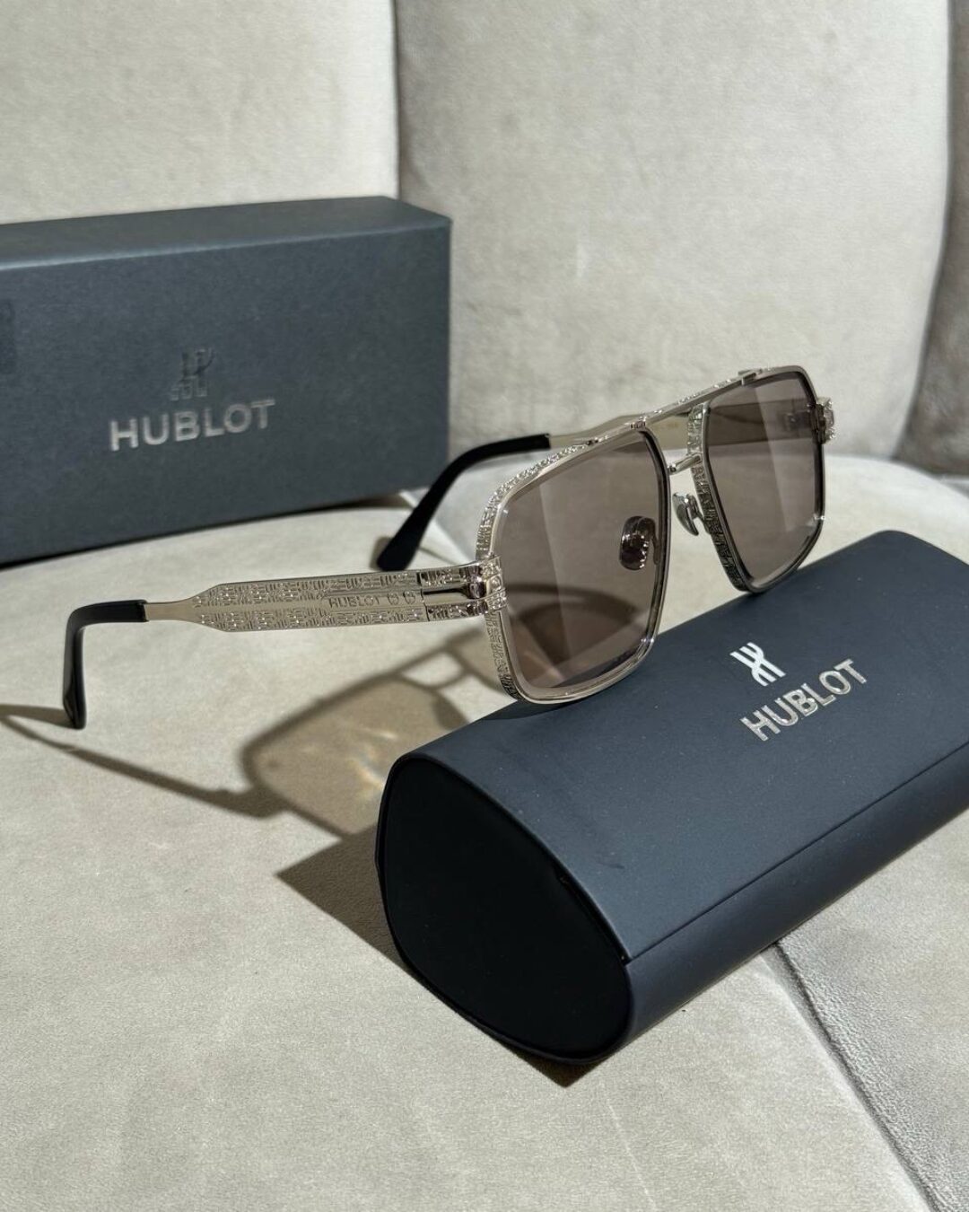 Очки Hublot