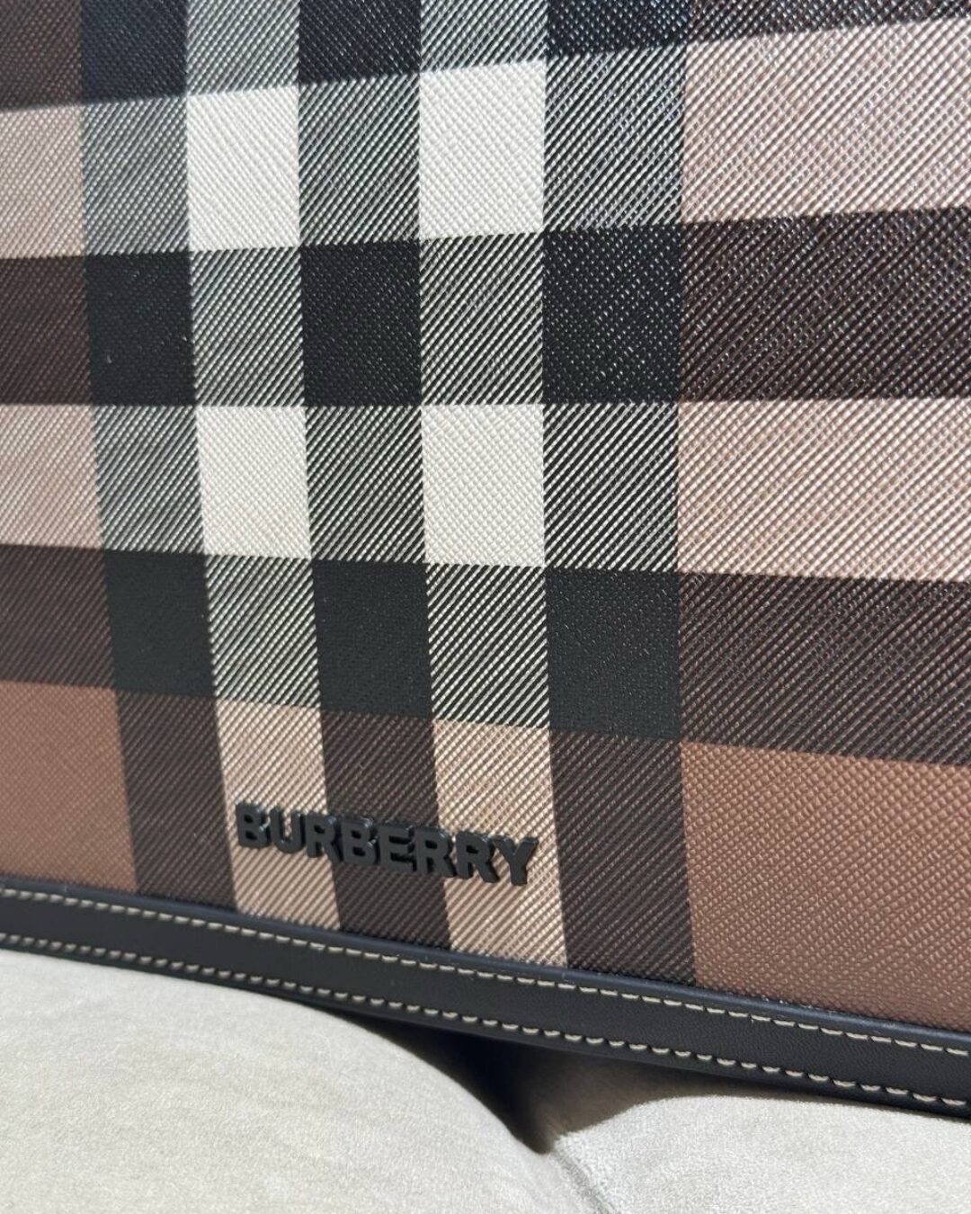 Сумка Burberry