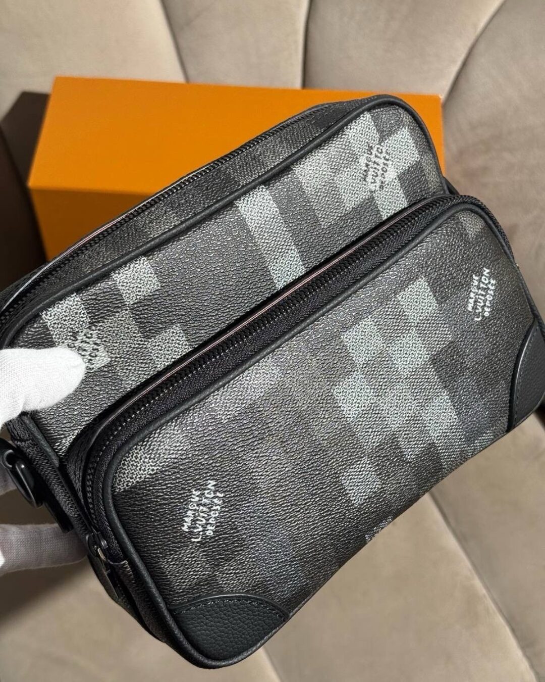 Сумка Louis Vuitton