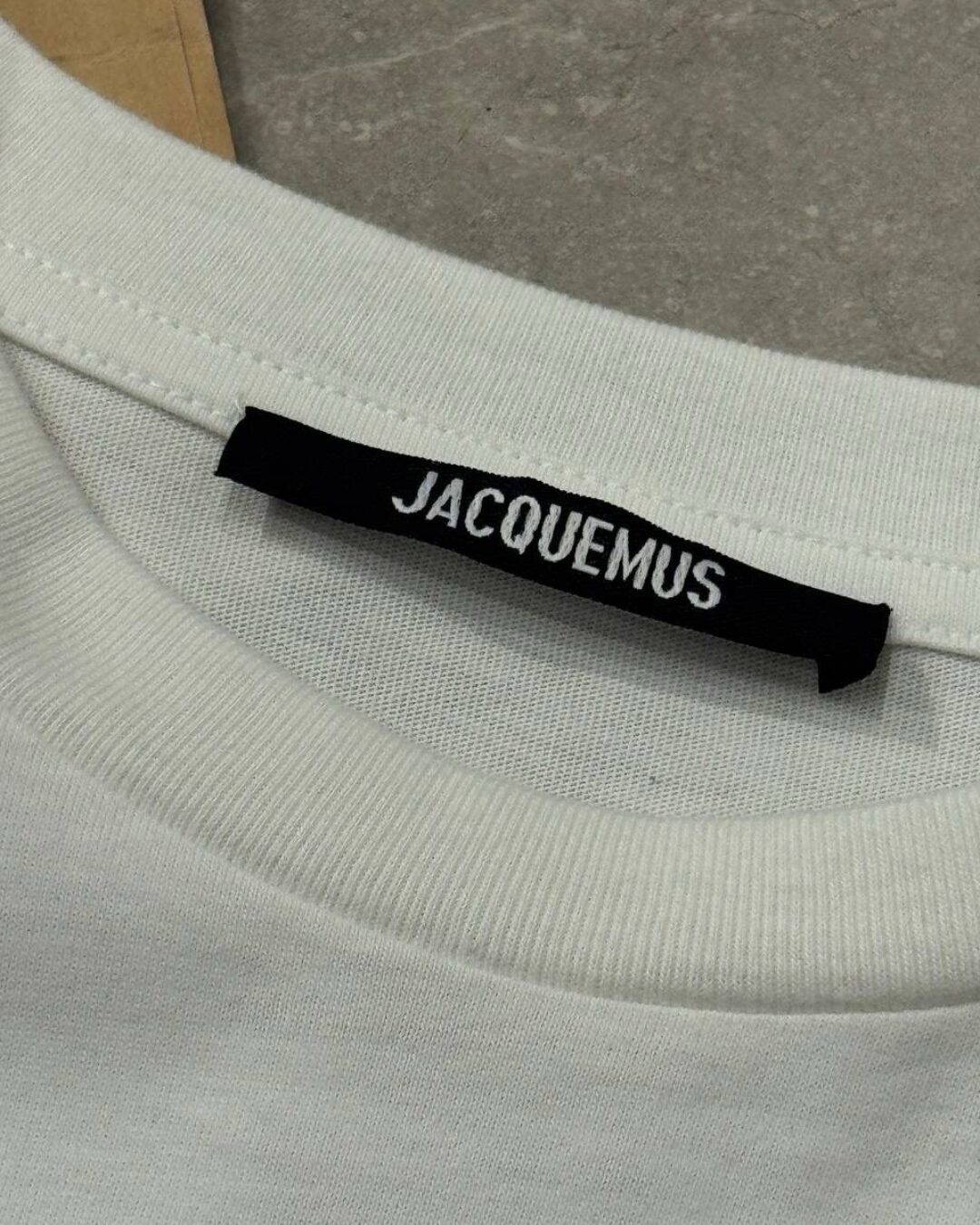 Футболка Jacquemus
