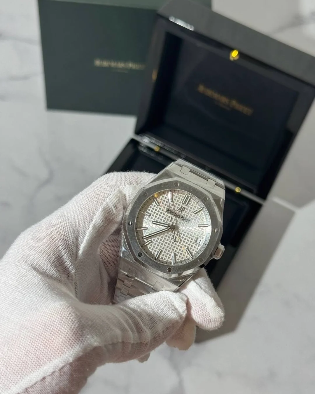 Часы Audemars Piguet Royal Oak — фото 2