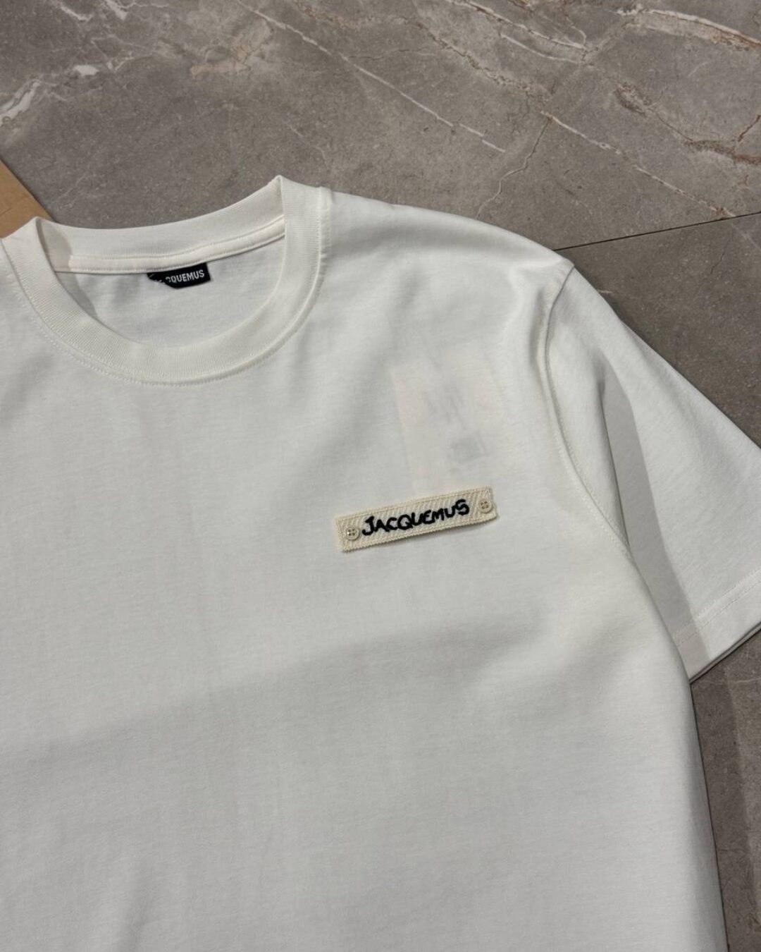 Футболка Jacquemus