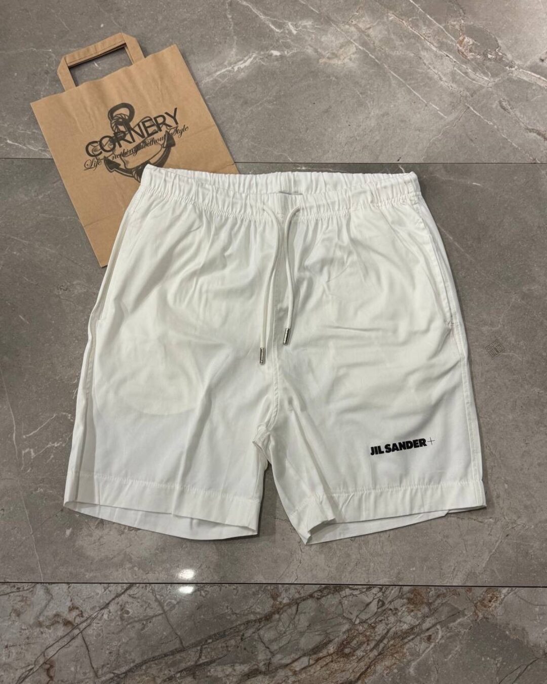 Летний костюм Jacquemus