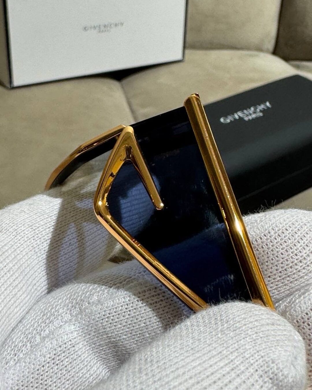 Очки Givenchy