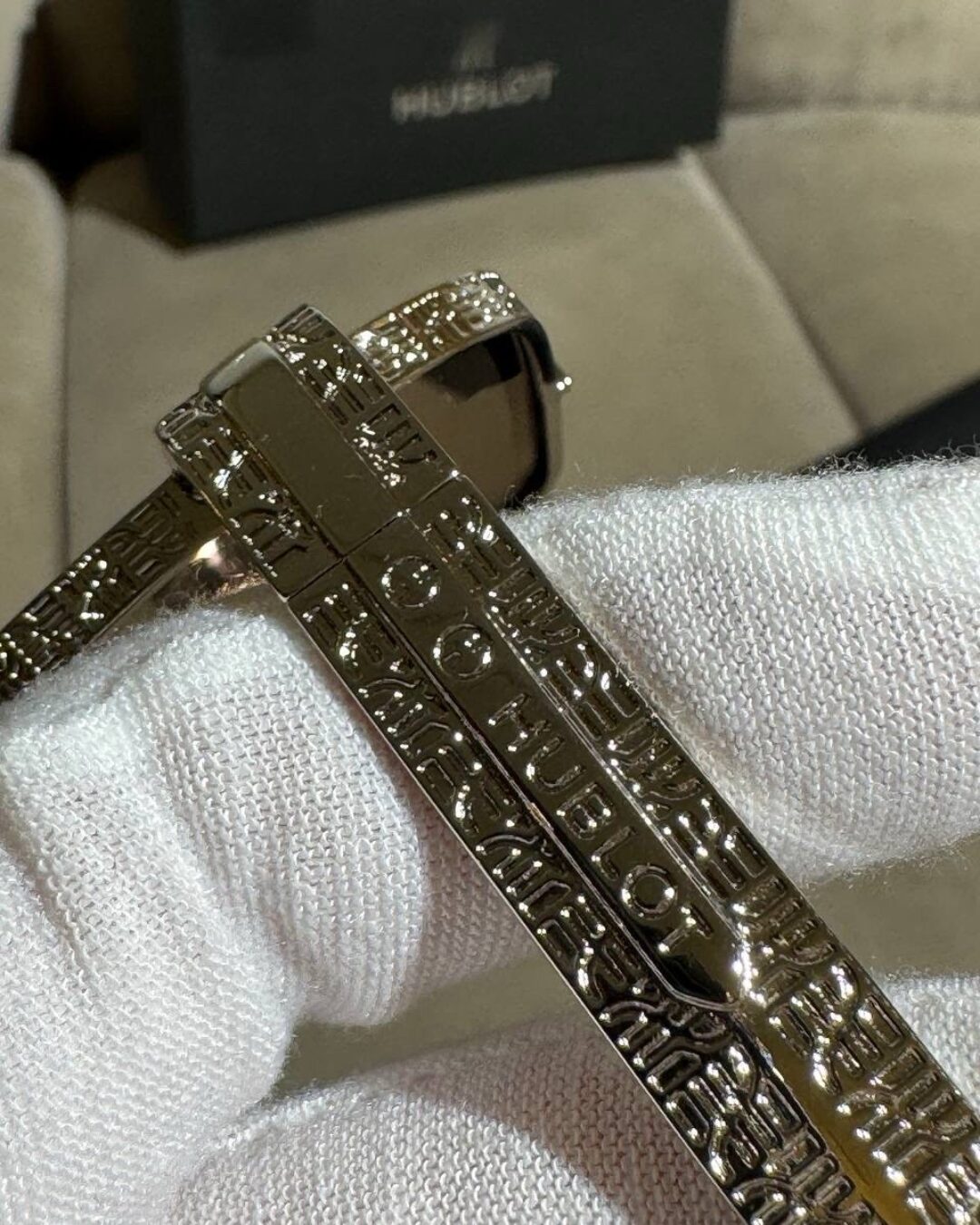 Очки Hublot