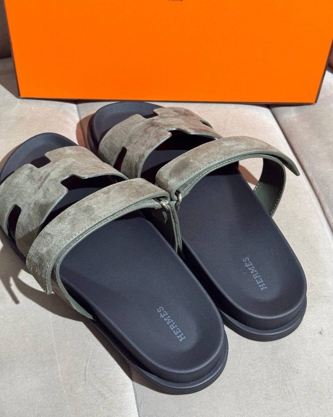 Тапки Hermes