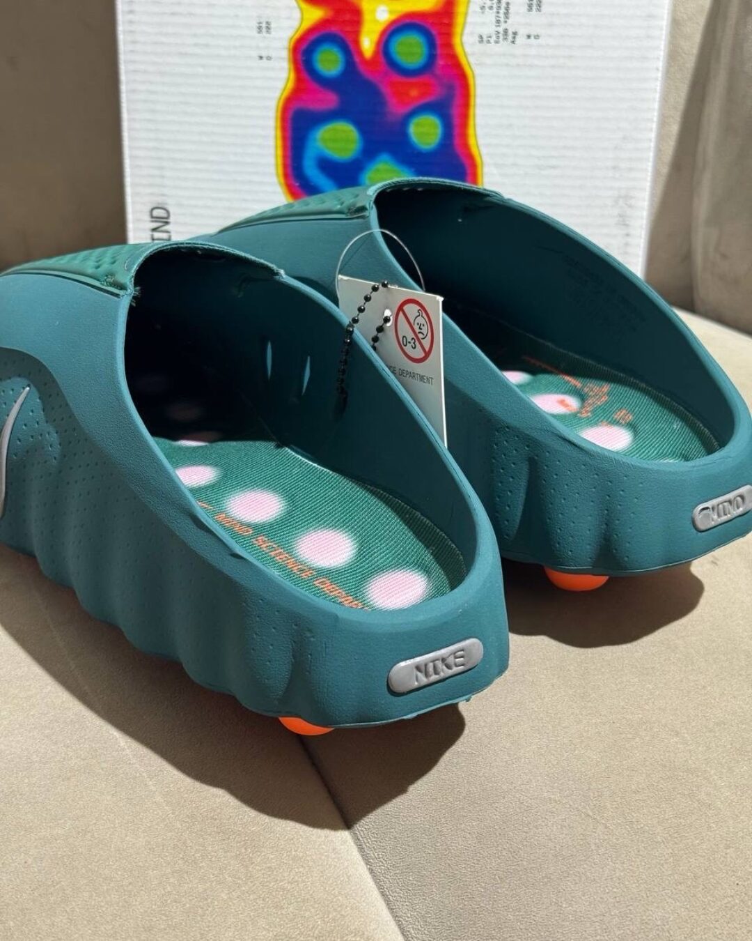 Тапки Nike Mind 001