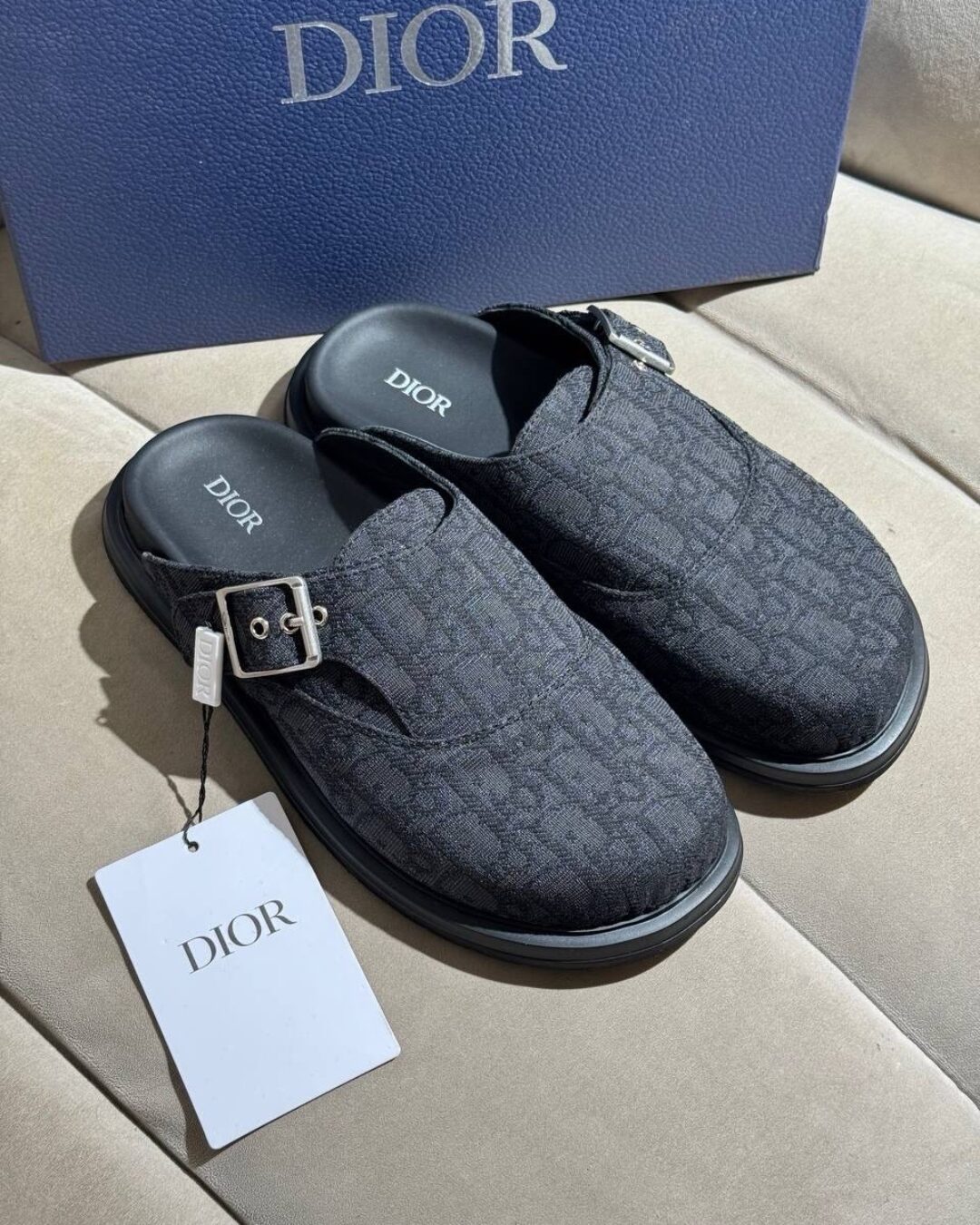Сабо Dior