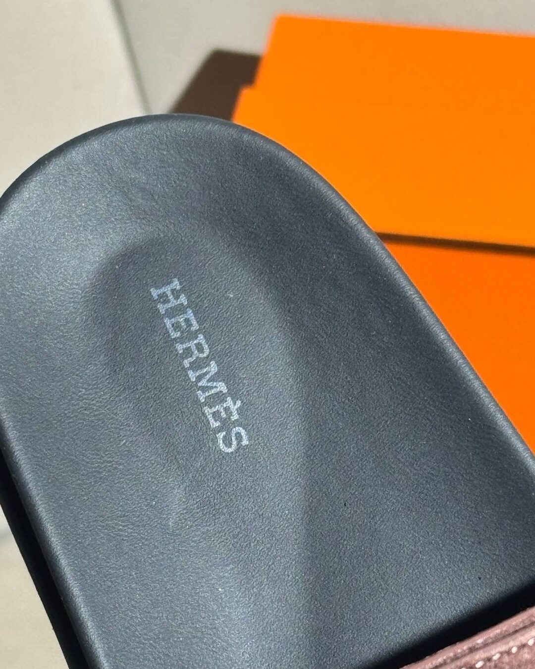 Тапки Hermes