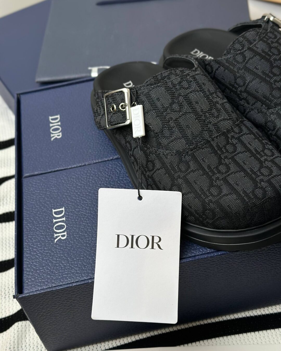 Сабо Dior