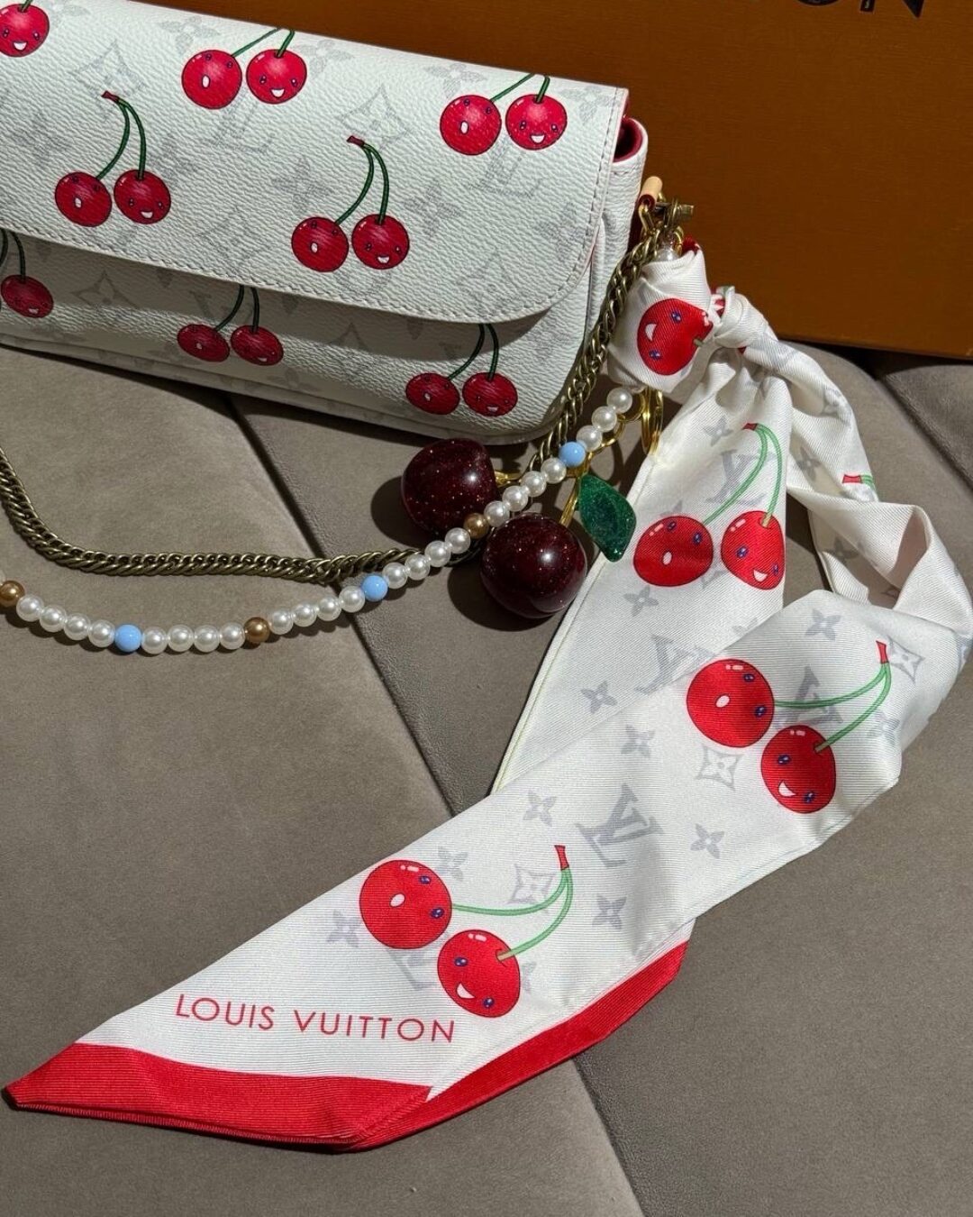 Сумка Louis Vuitton