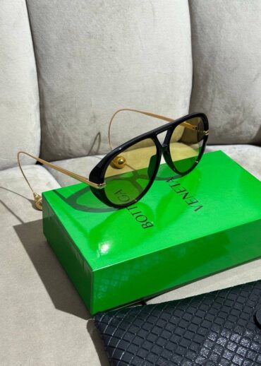 Очки Bottega Veneta
