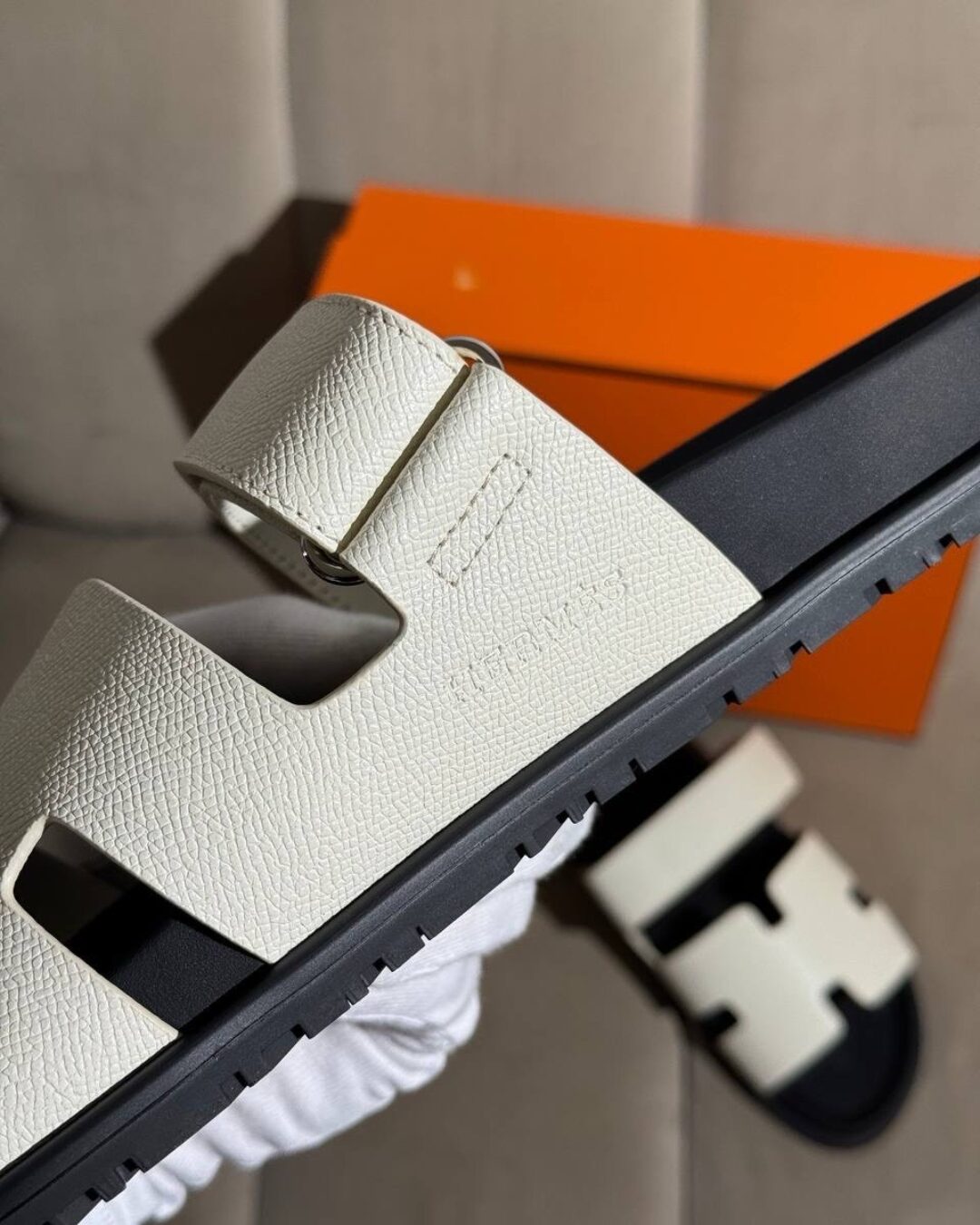 Тапки Hermes