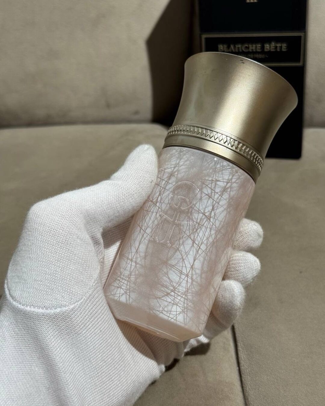 Парфюм Blanche Bête Les Liquides Imaginaires