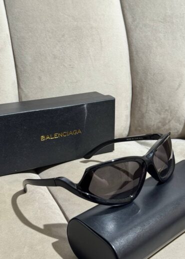 Очки Balenciaga