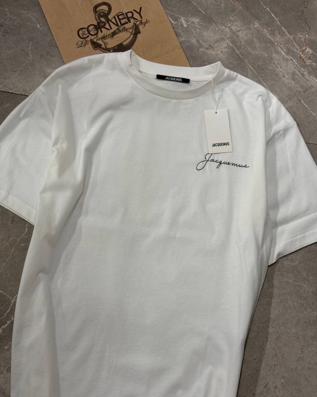 Футболка Jacquemus