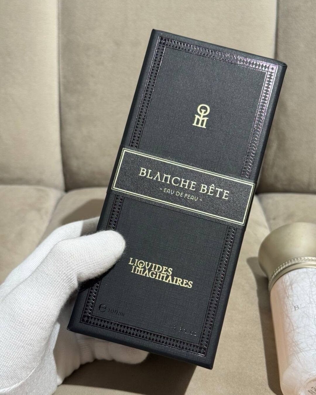 Парфюм Blanche Bête Les Liquides Imaginaires
