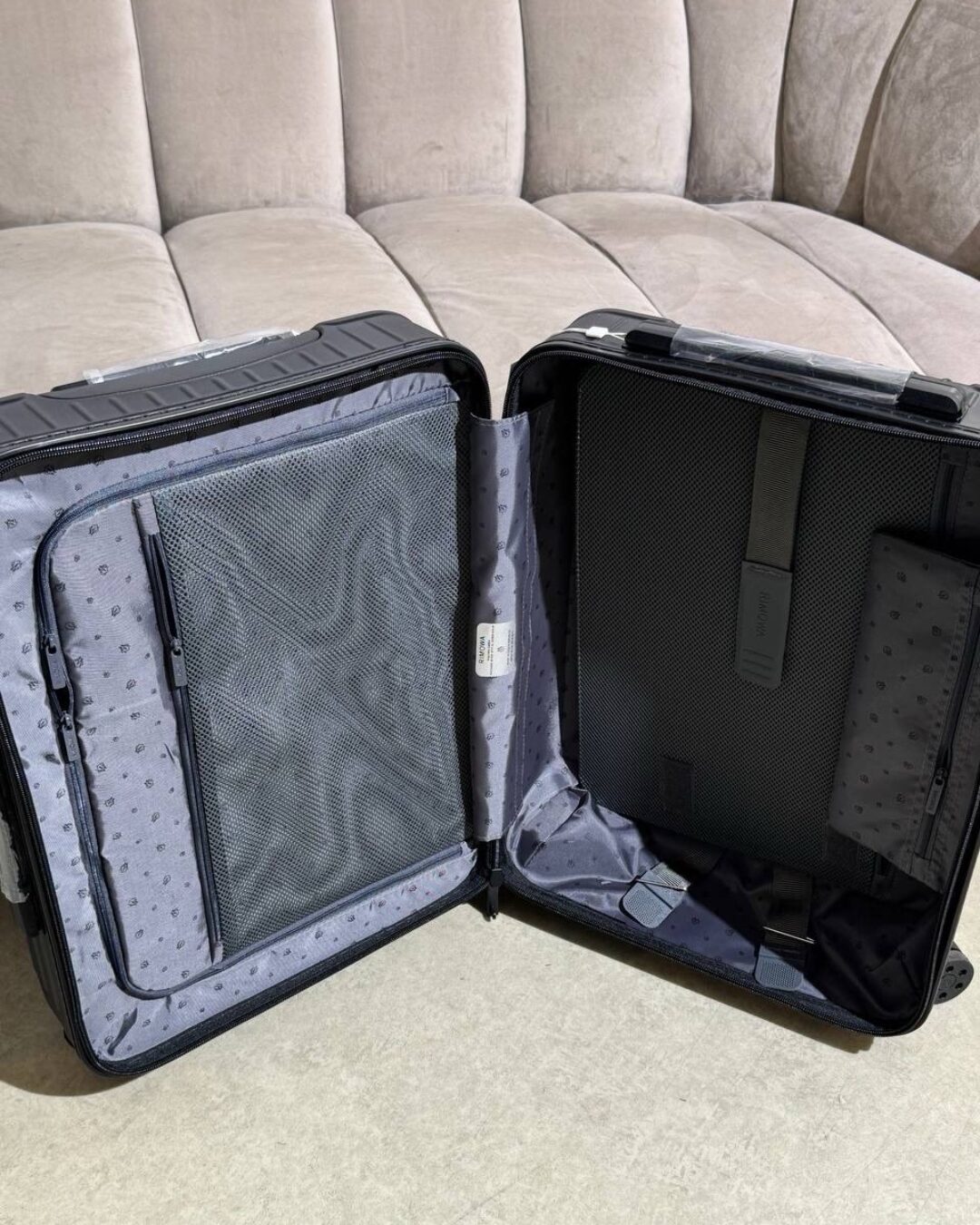 Чемодан Rimowa
